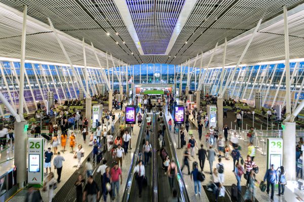 ‘É preciso ter uma estatal de aeroportos’