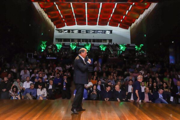 Fundação Ulysses Guimarães lança programa para preparar a escola do futuro