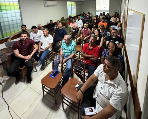 Encontro de Formação Política promovido pela FUG-MA