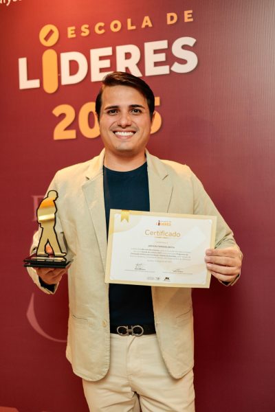 Jadson Ferreira representa o Ceará com destaque na fase final da Escola de Líderes 2025
