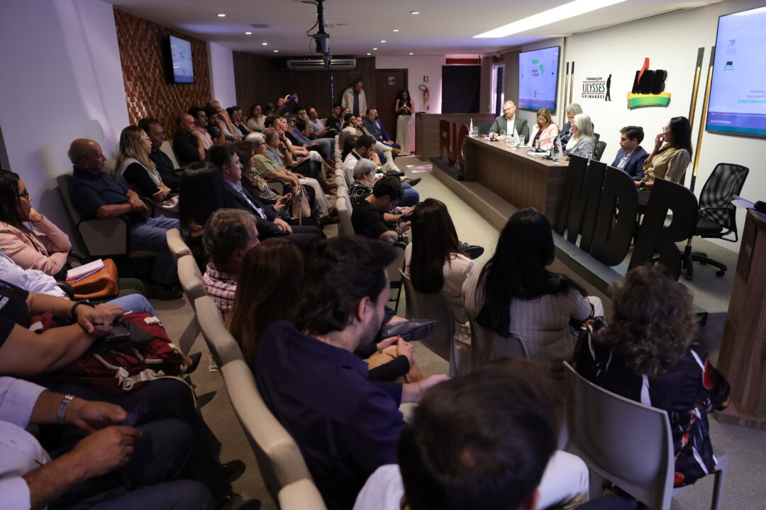 Brasília recebe Encontro Regional com foco na educação e saúde mental dos professores