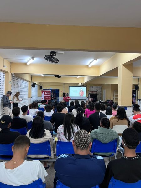 FUG-ES promove seminário sobre empreendedorismo e participação política em Nova Almeida