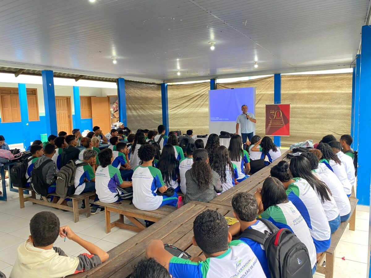 FUG-AC realiza curso de Dicção e Oratória para estudantes do ensino médio em Tarauacá