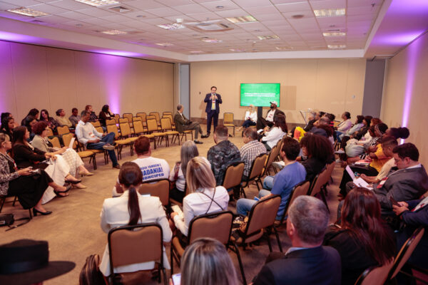 Sala Temática debate inclusão produtiva, rede de proteção social e o papel do Estado