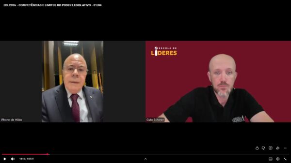 Hildo Rocha apresenta fundamentos e limites da atuação parlamentar em aula